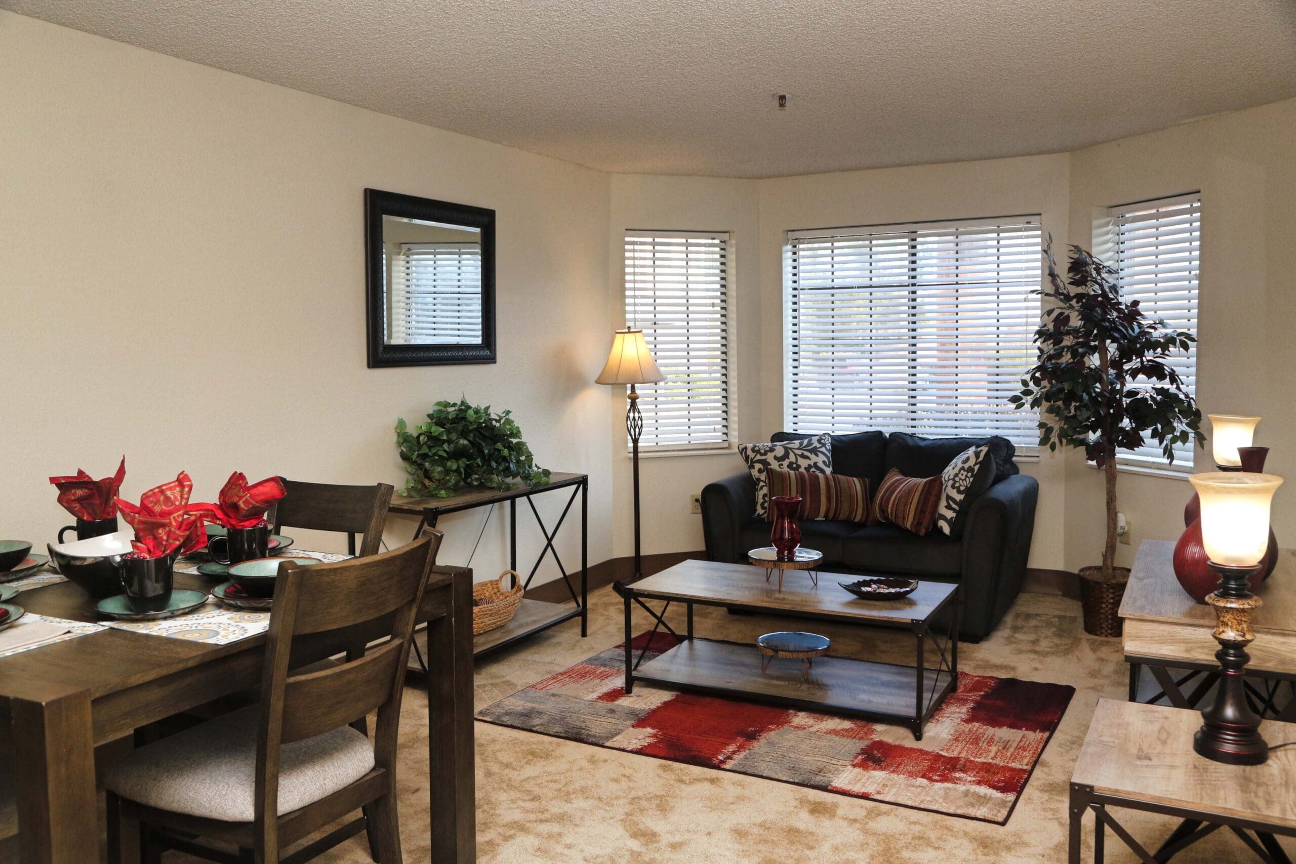 2019.11.09GraceManagement-1014 - Heritage Oaks A resident's private living room at Heritage Oaks, a senior living community.