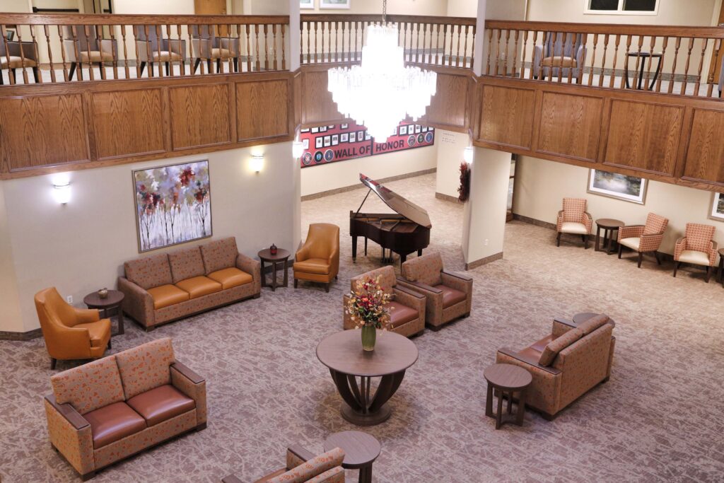 Living room area at Heritage Oaks, a senior living community near Midlothian.