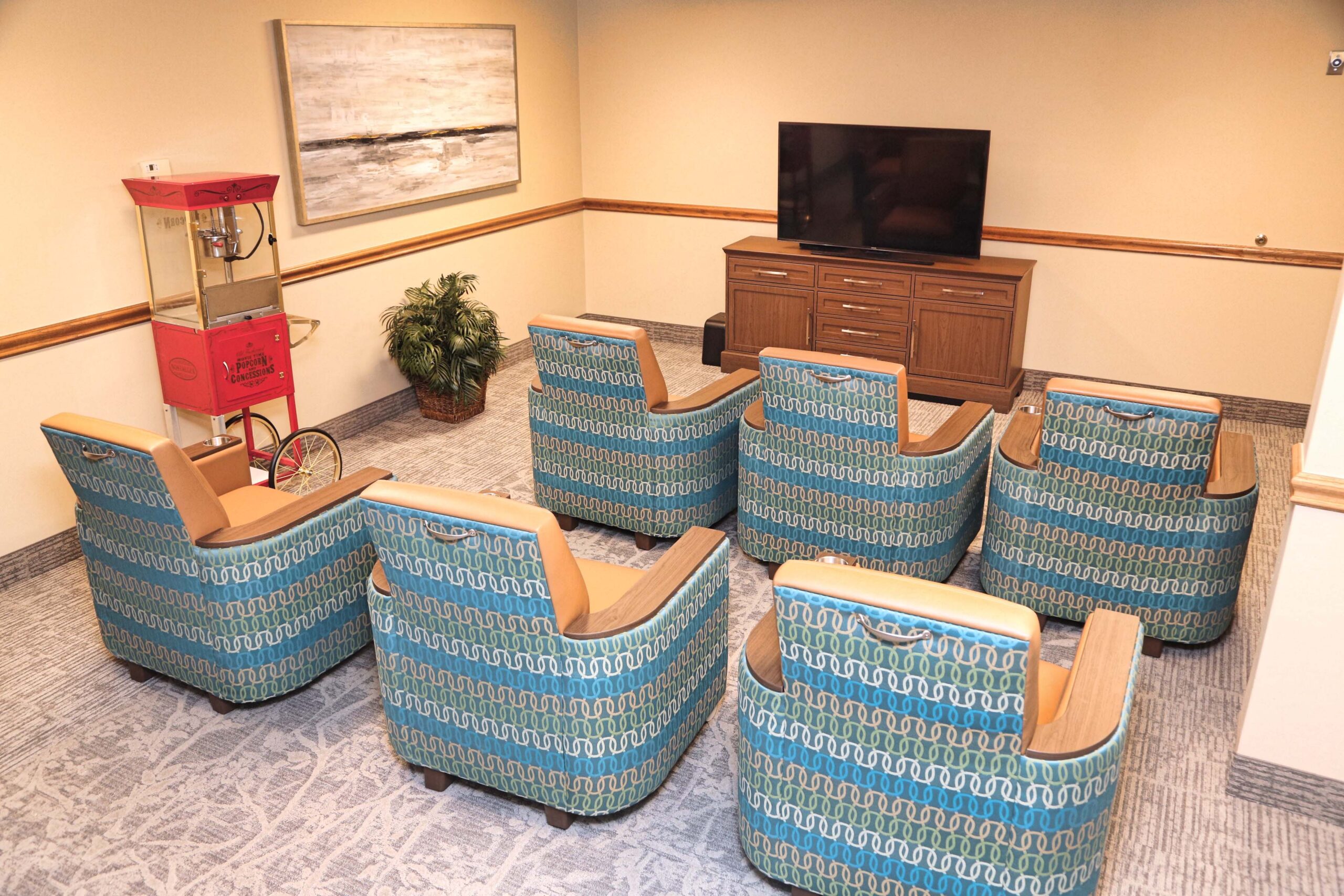 2019.11.09GraceManagement-1065 - Heritage Oaks Movie theater room at Heritage Oaks, a senior living community.